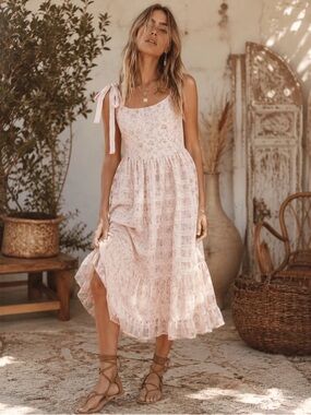 Just Me Women’s Pink Floral Tie-Shoulder Midi Dress